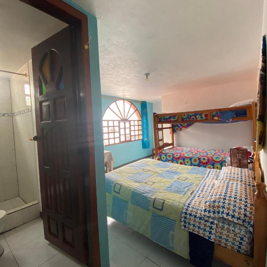 Hostal Chasqui Отавало Екстериор снимка
