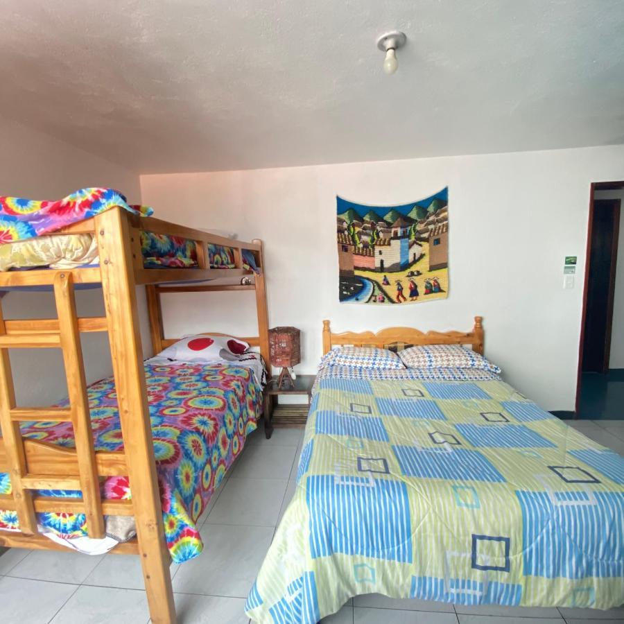 Hostal Chasqui Отавало Екстериор снимка