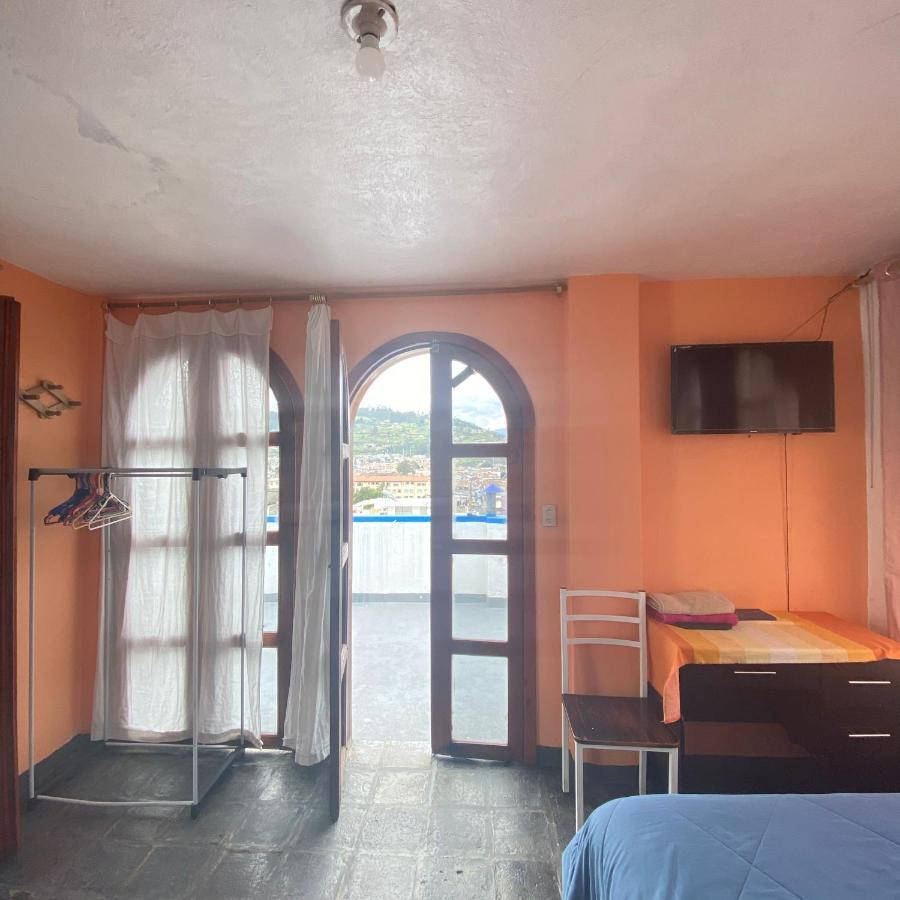 Hostal Chasqui Отавало Екстериор снимка