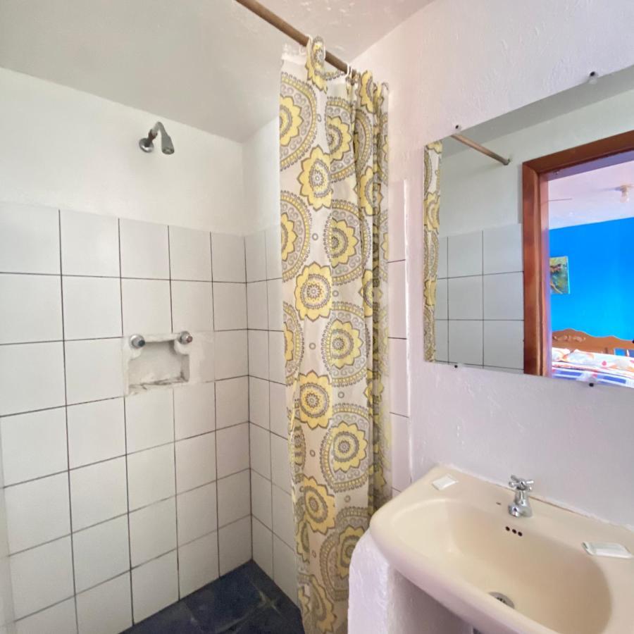 Hostal Chasqui Отавало Екстериор снимка