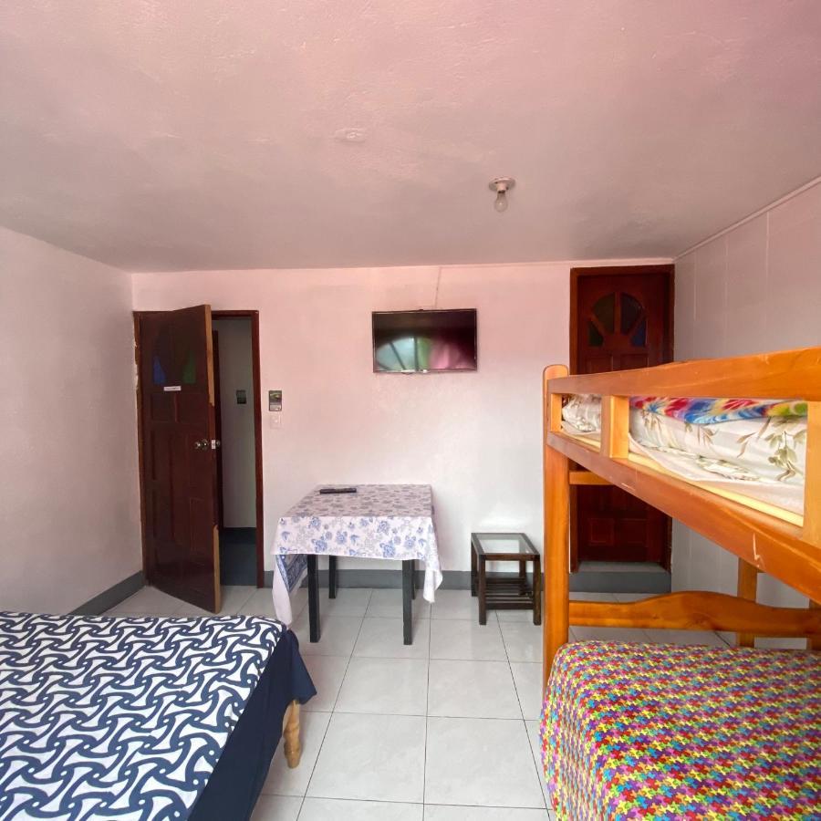 Hostal Chasqui Отавало Екстериор снимка